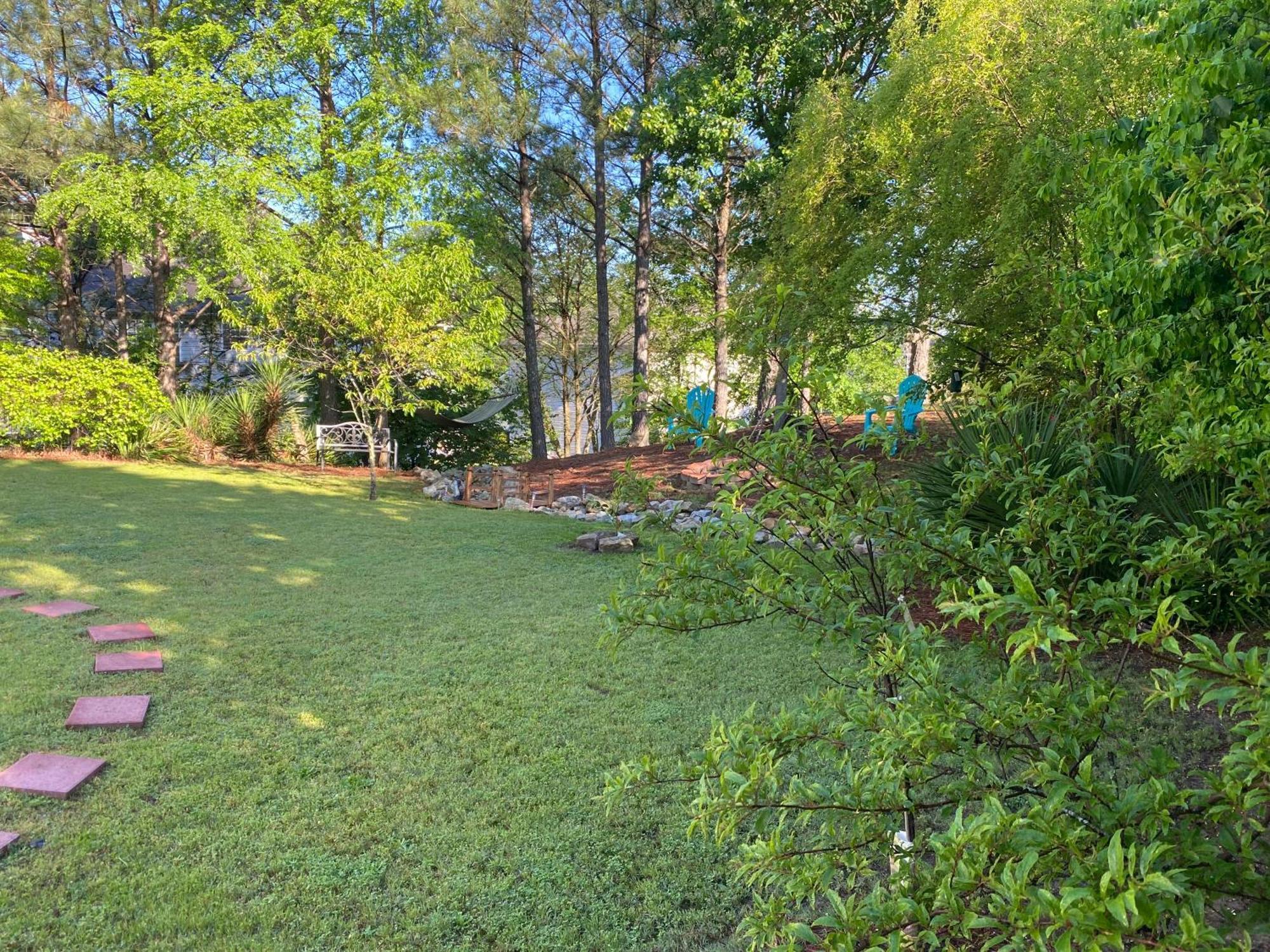 Captivating Home Near Downtown Atl Conley Kültér fotó