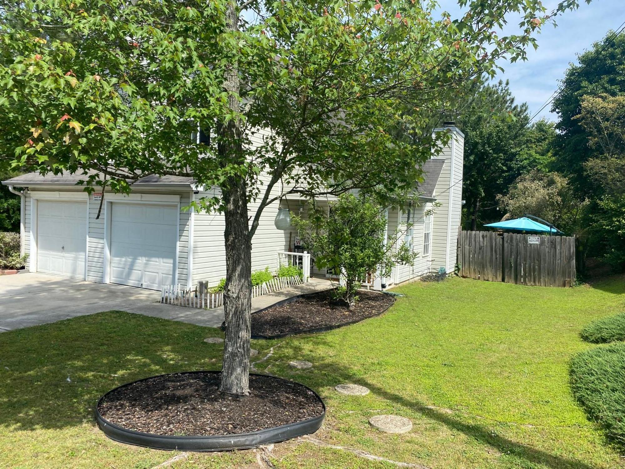Captivating Home Near Downtown Atl Conley Kültér fotó